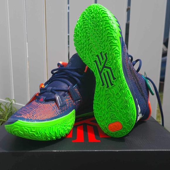 kyrie 7 midnight navy